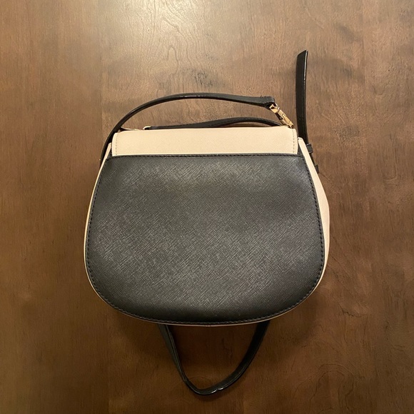 Kate Spade Crossbody Purse - Picture 3 of 6